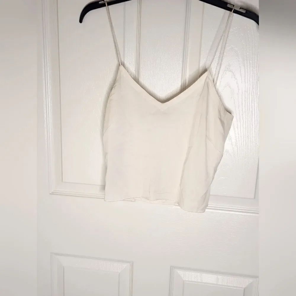 Anne Klein 4 Cream SILK Blend Zipper Women's Cropped Top Blouse